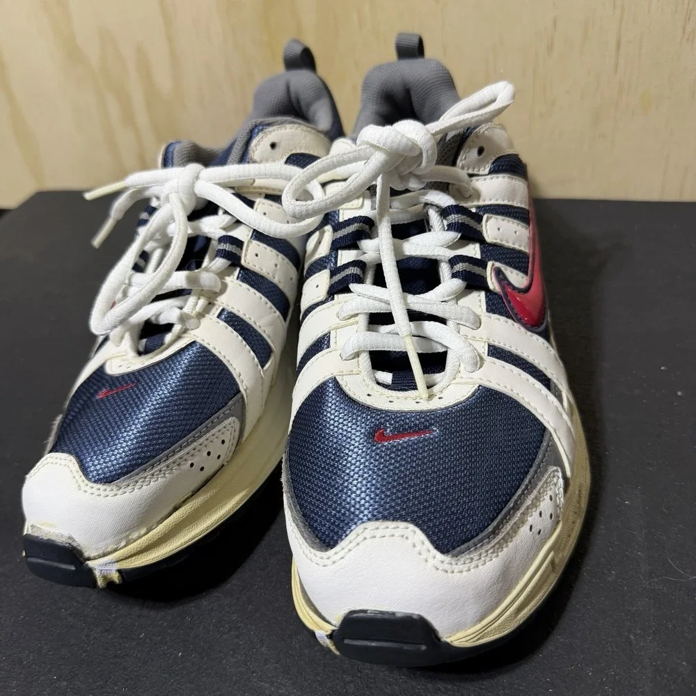 Nike Athletic Youth Boy's Shoes Multi-Color Size 6Y